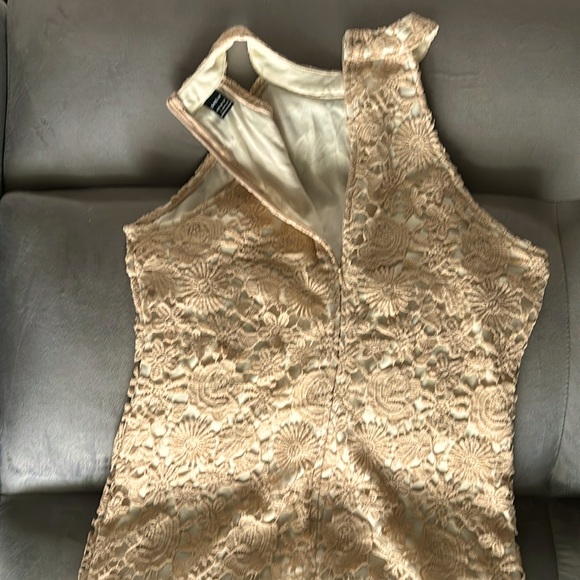 Woman Dress SOLD - Picture 6 of 7